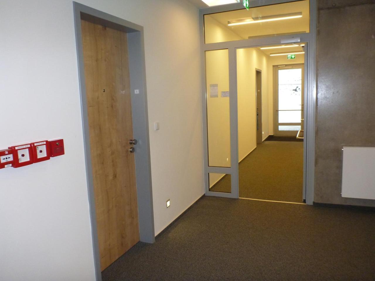 Apartment Jestrab 5 *